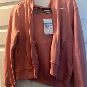 zip up nike sweater